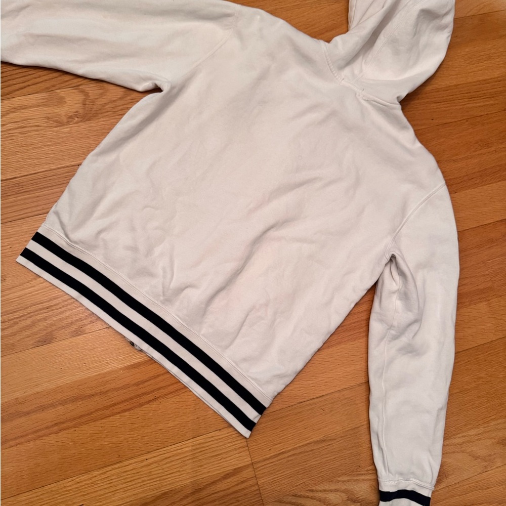 Bundle - Picture 6 of 9